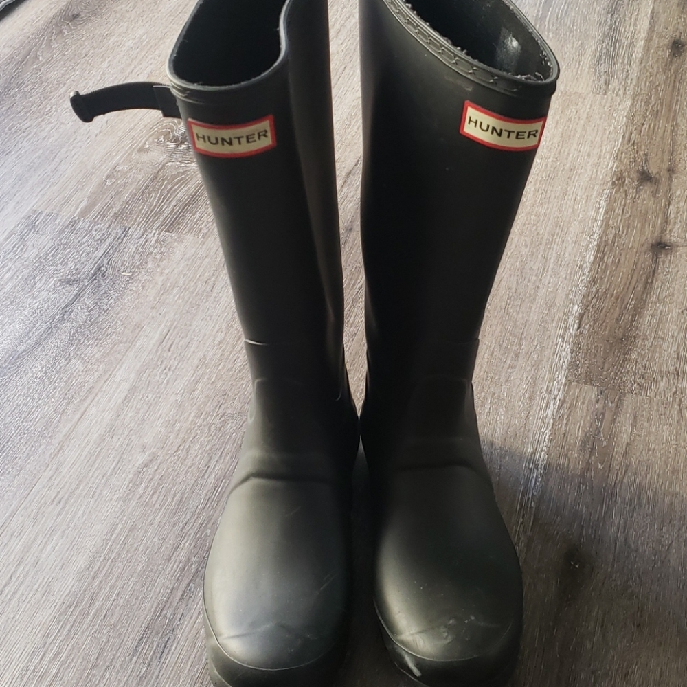 Matte Black Hunter Boots